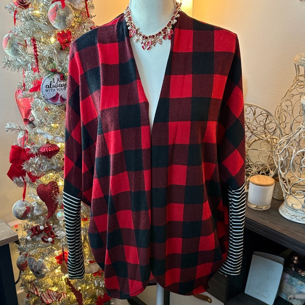 7th Ray Red and Black Plaid Cardigan